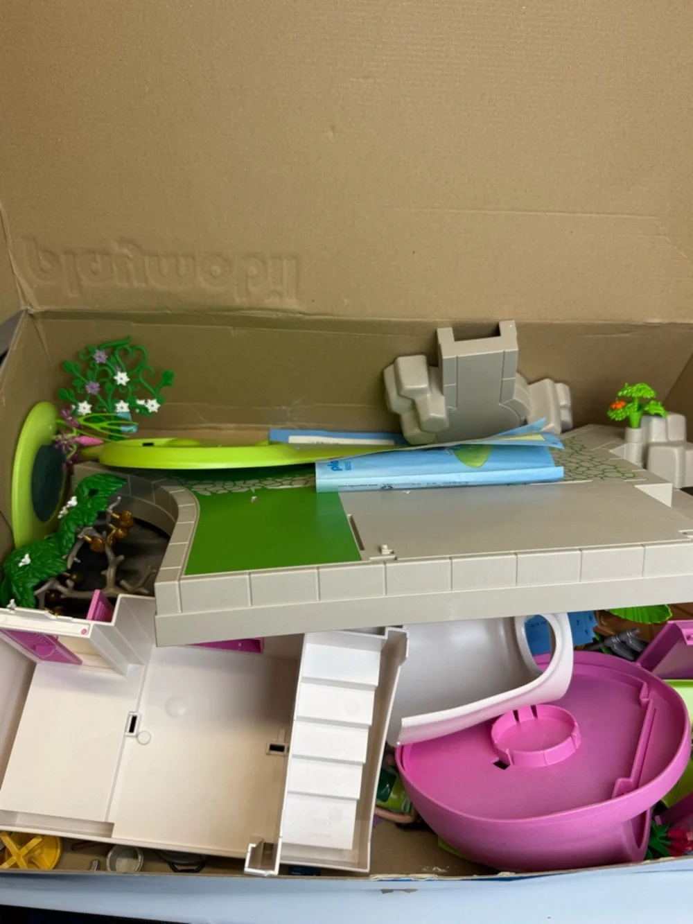 Playmobil City Life Parts Beach House Doll House 5636 Box Lot INCOMPLETE READ